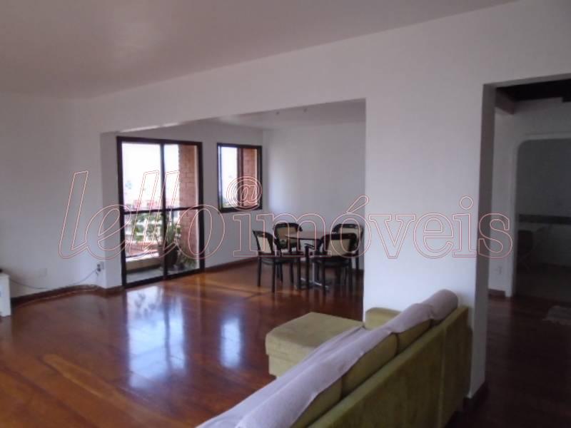 Apartamento para alugar com 4 quartos, 210m² - Foto 15