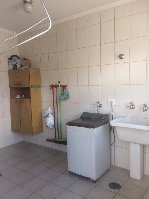 Sobrado à venda com 3 quartos, 258m² - Foto 15