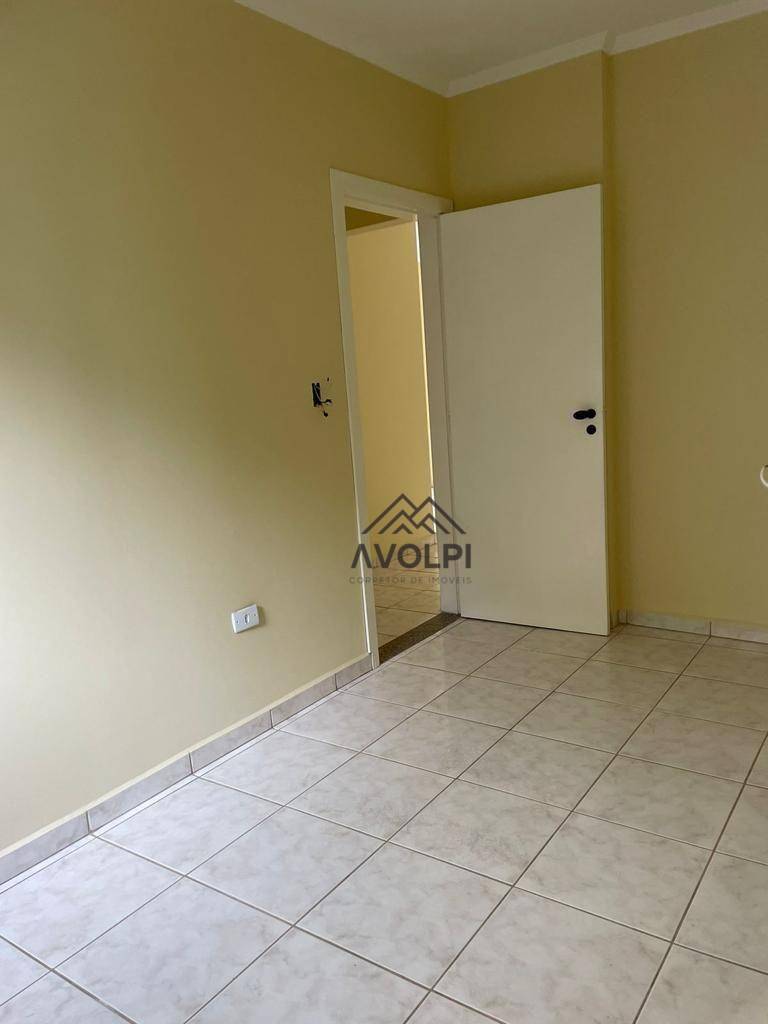 Apartamento à venda com 3 quartos, 109m² - Foto 2