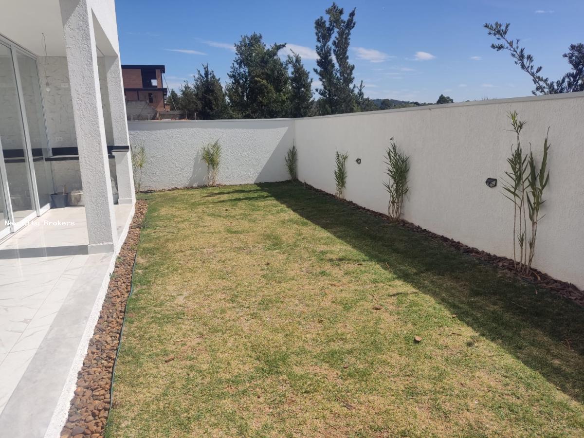 Sobrado à venda com 3 quartos, 300m² - Foto 27