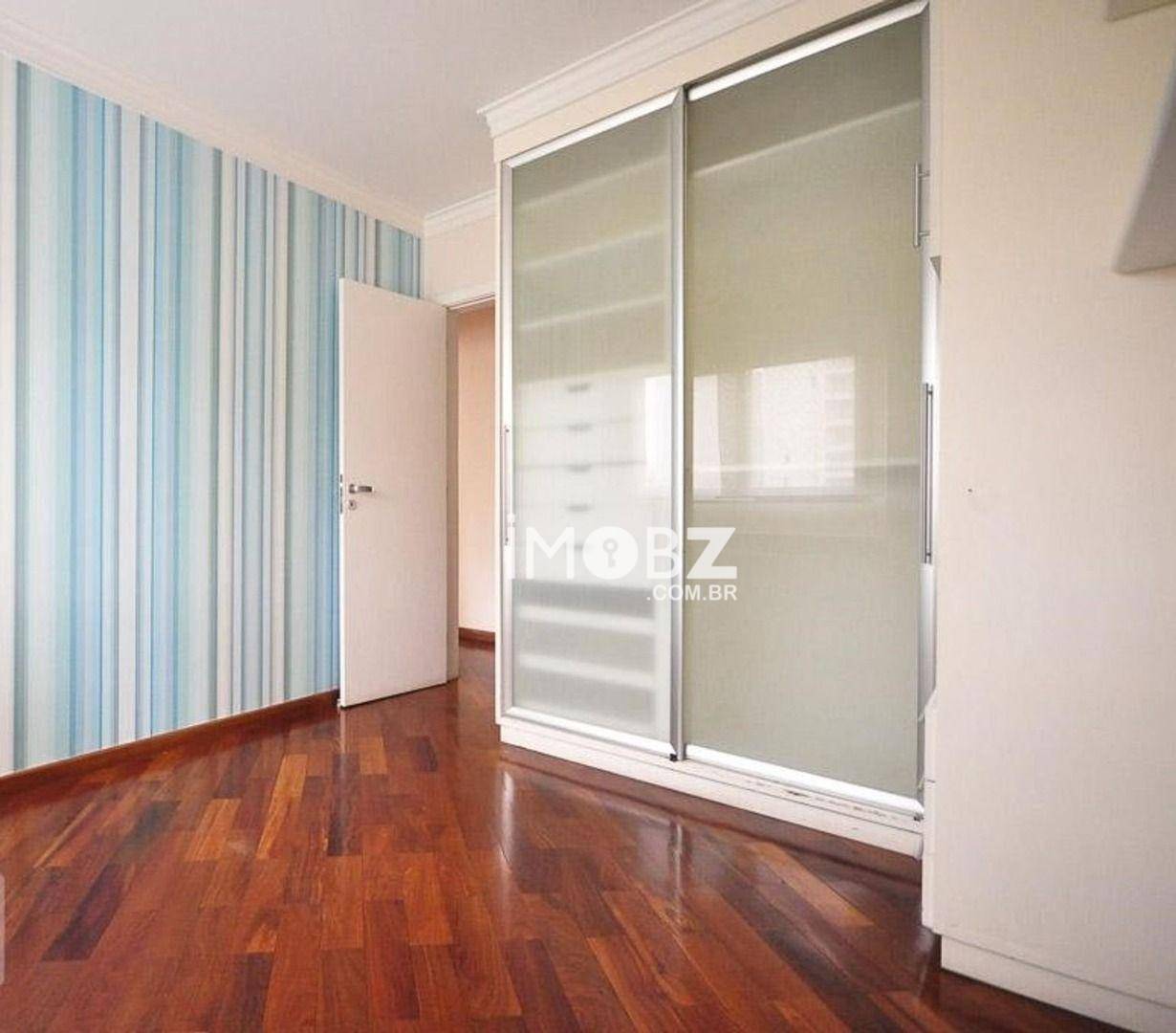 Apartamento à venda com 4 quartos, 220m² - Foto 20