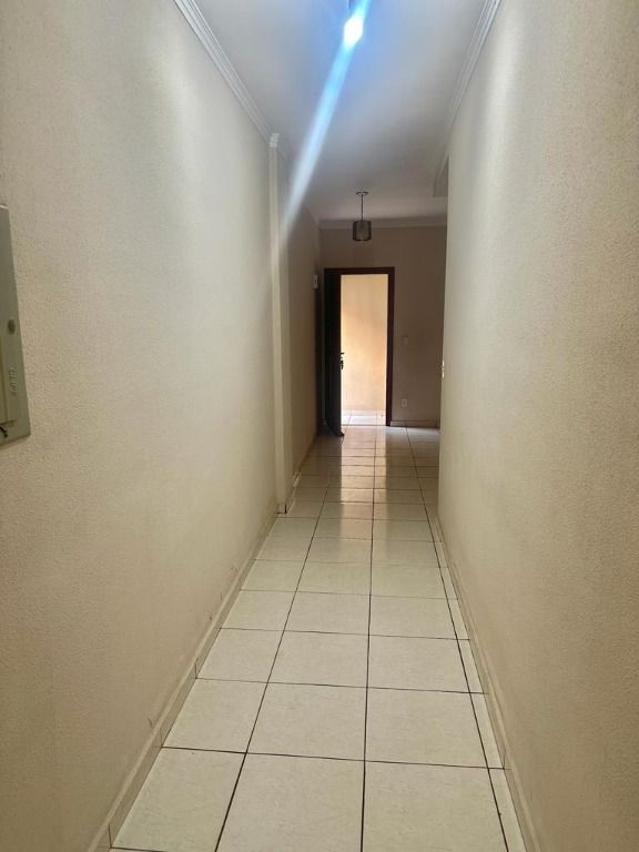 Apartamento à venda com 2 quartos, 68m² - Foto 7