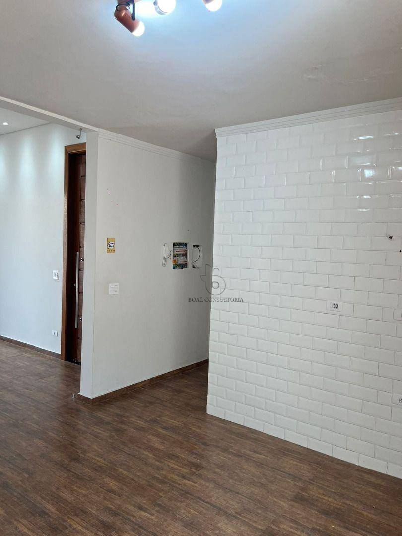 Casa à venda e aluguel com 3 quartos, 200m² - Foto 14