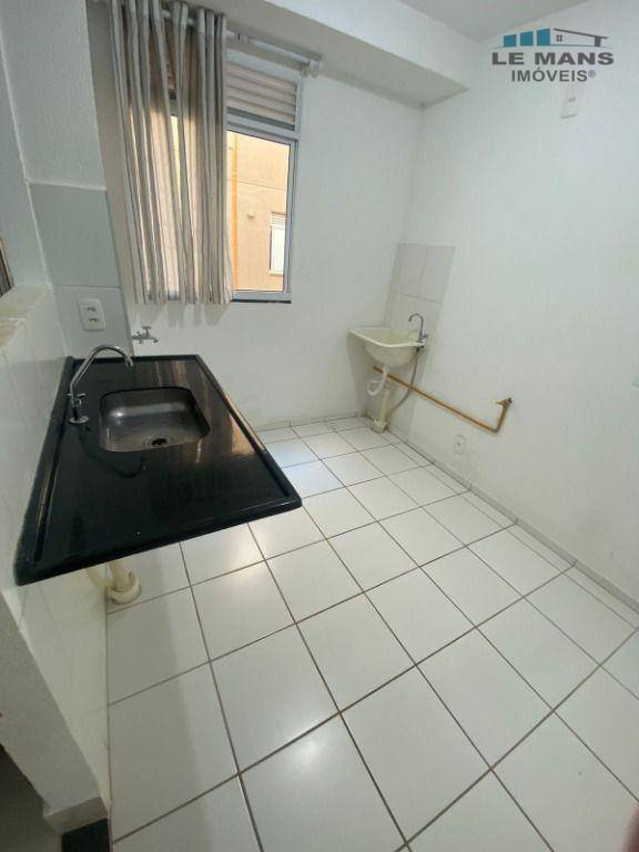 Apartamento para alugar com 2 quartos, 39m² - Foto 5