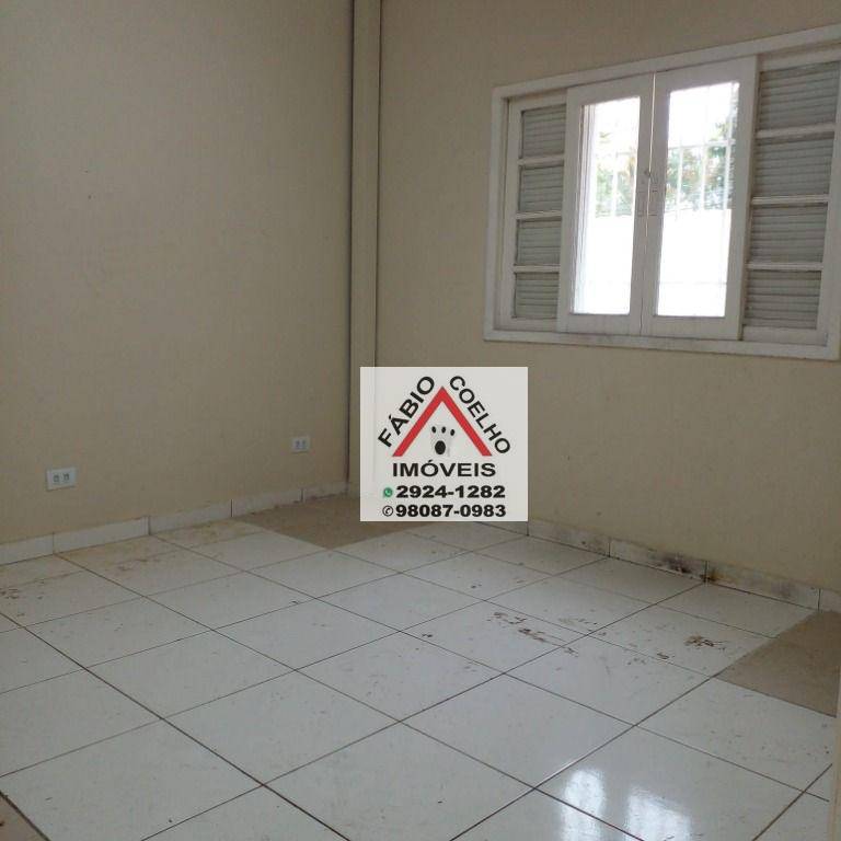 Casa à venda com 3 quartos, 280m² - Foto 12