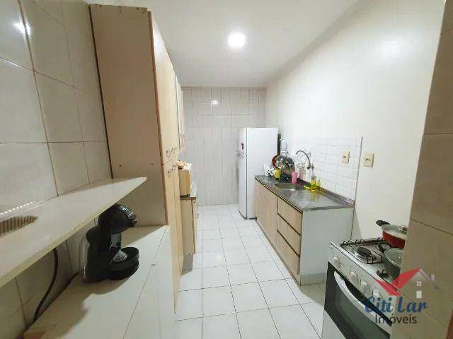 Apartamento à venda com 2 quartos, 76m² - Foto 6