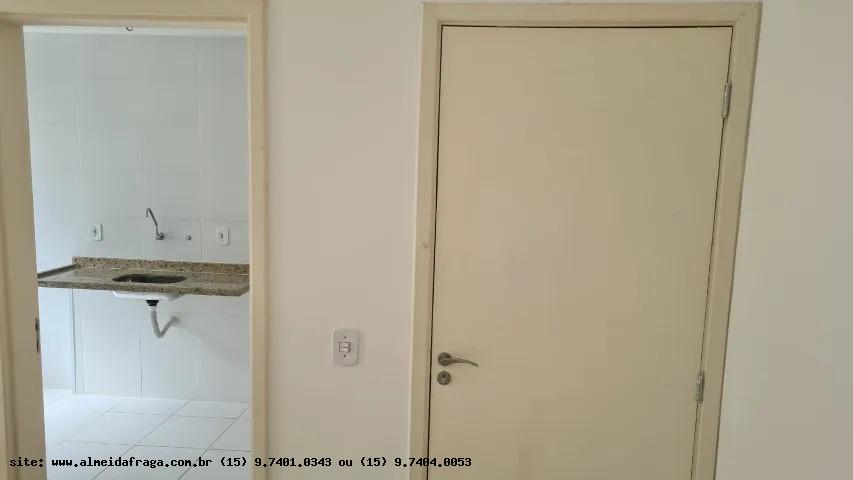 Apartamento à venda com 2 quartos, 48m² - Foto 2