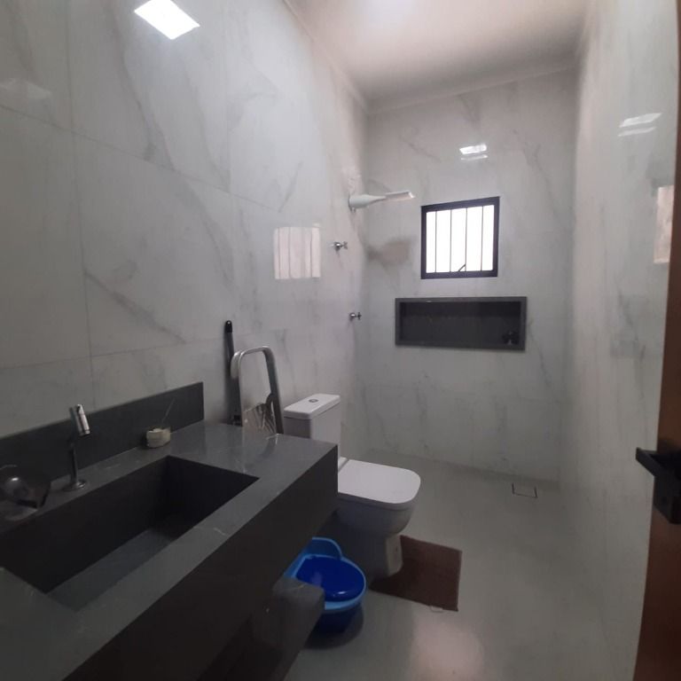 Casa à venda com 3 quartos, 133m² - Foto 13