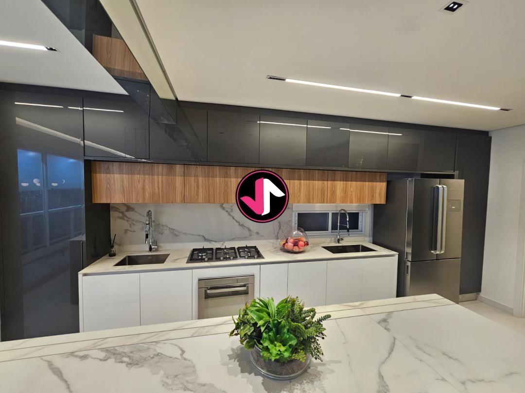 Apartamento à venda com 3 quartos, 139m² - Foto 7