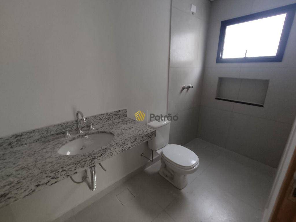 Sobrado à venda com 3 quartos, 200m² - Foto 46