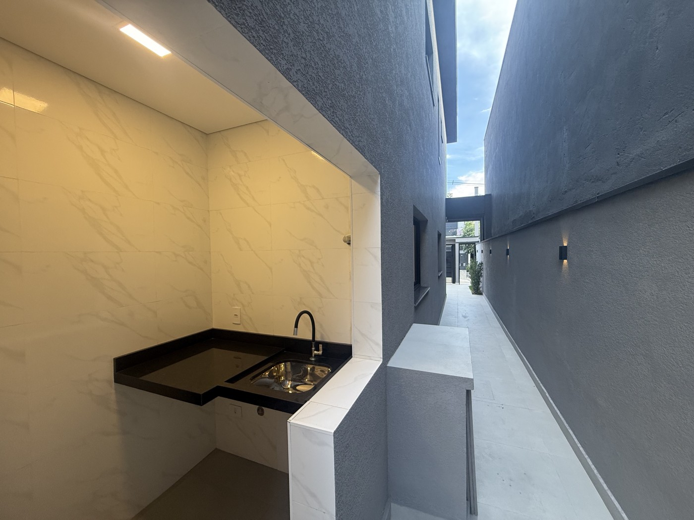 Casa à venda com 3 quartos, 135m² - Foto 14