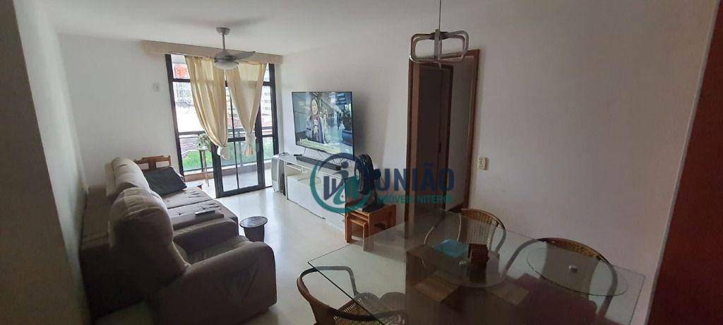 Apartamento à venda com 3 quartos, 110m² - Foto 2