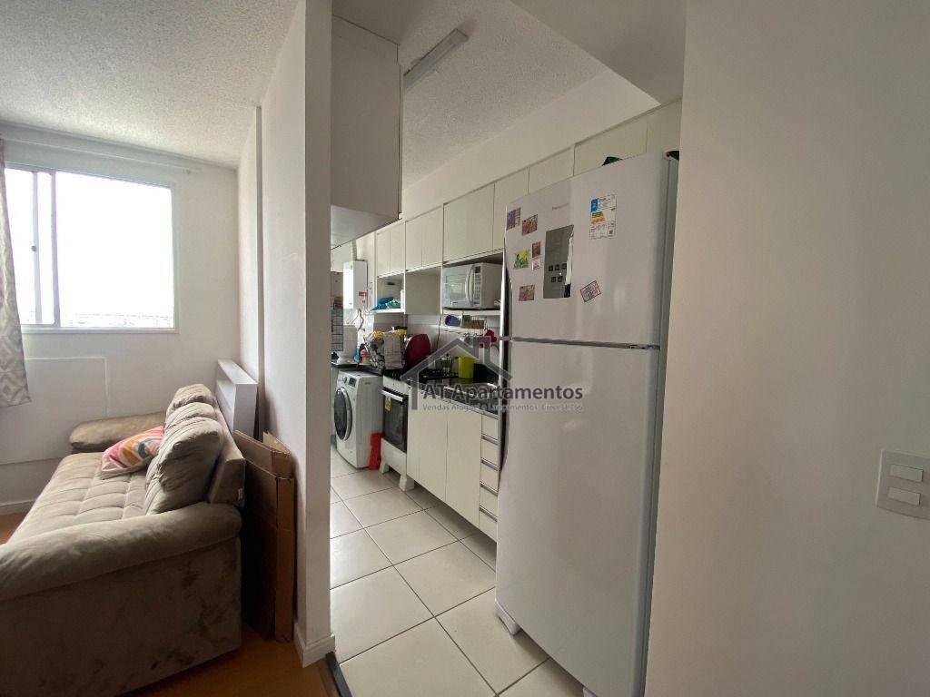 Apartamento à venda com 2 quartos, 44m² - Foto 1