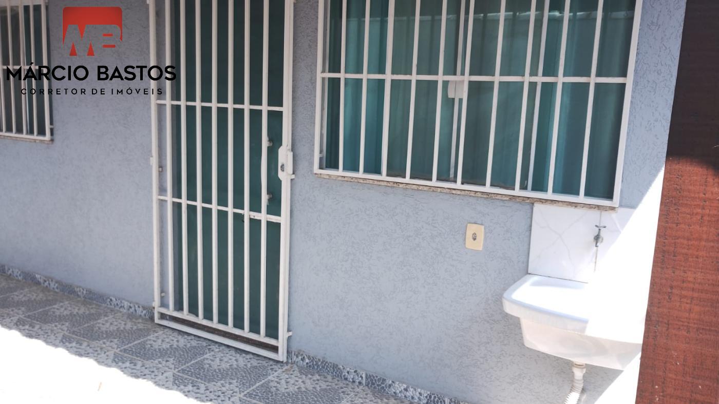 Casa à venda com 2 quartos, 360m² - Foto 7