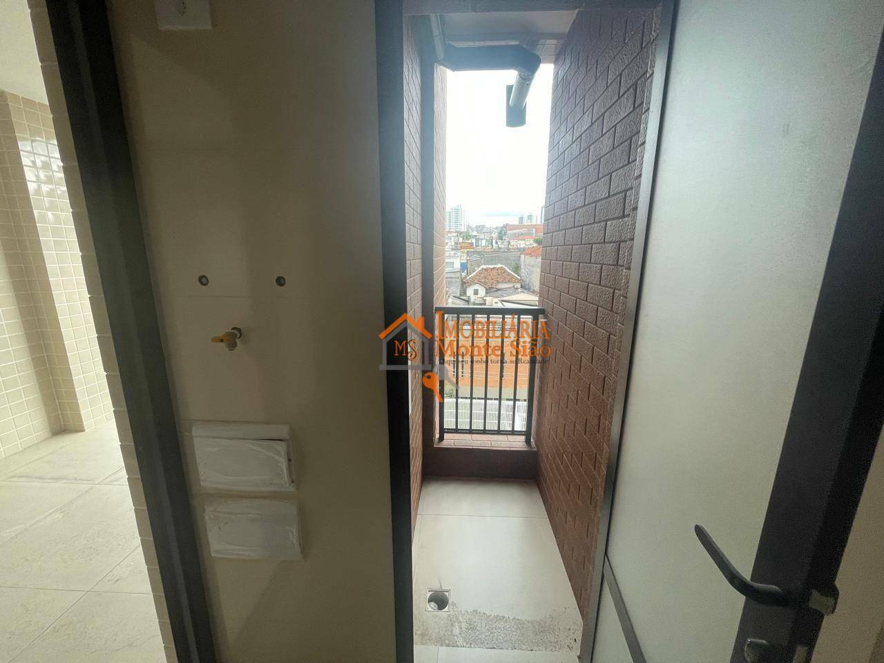 Apartamento à venda com 2 quartos, 68m² - Foto 7
