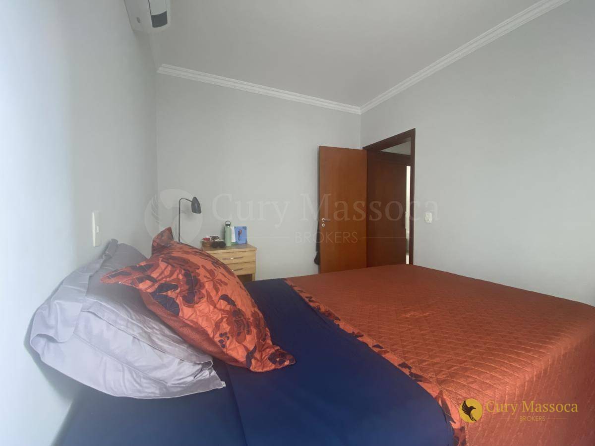 Casa de Condomínio à venda com 3 quartos, 380m² - Foto 35