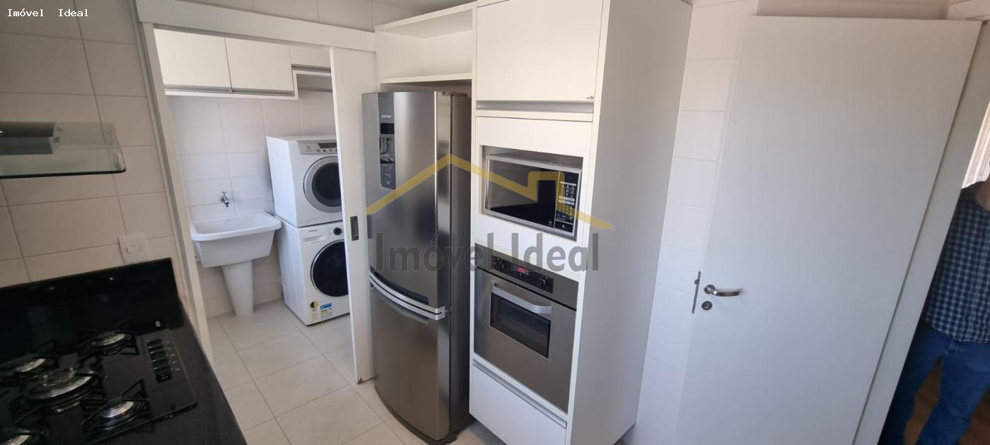 Apartamento à venda com 3 quartos, 107m² - Foto 10