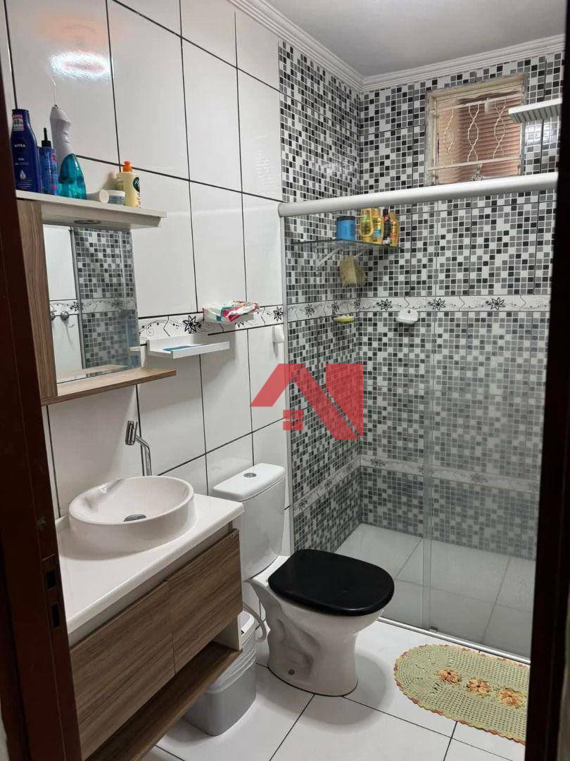 Casa à venda com 3 quartos, 188m² - Foto 14