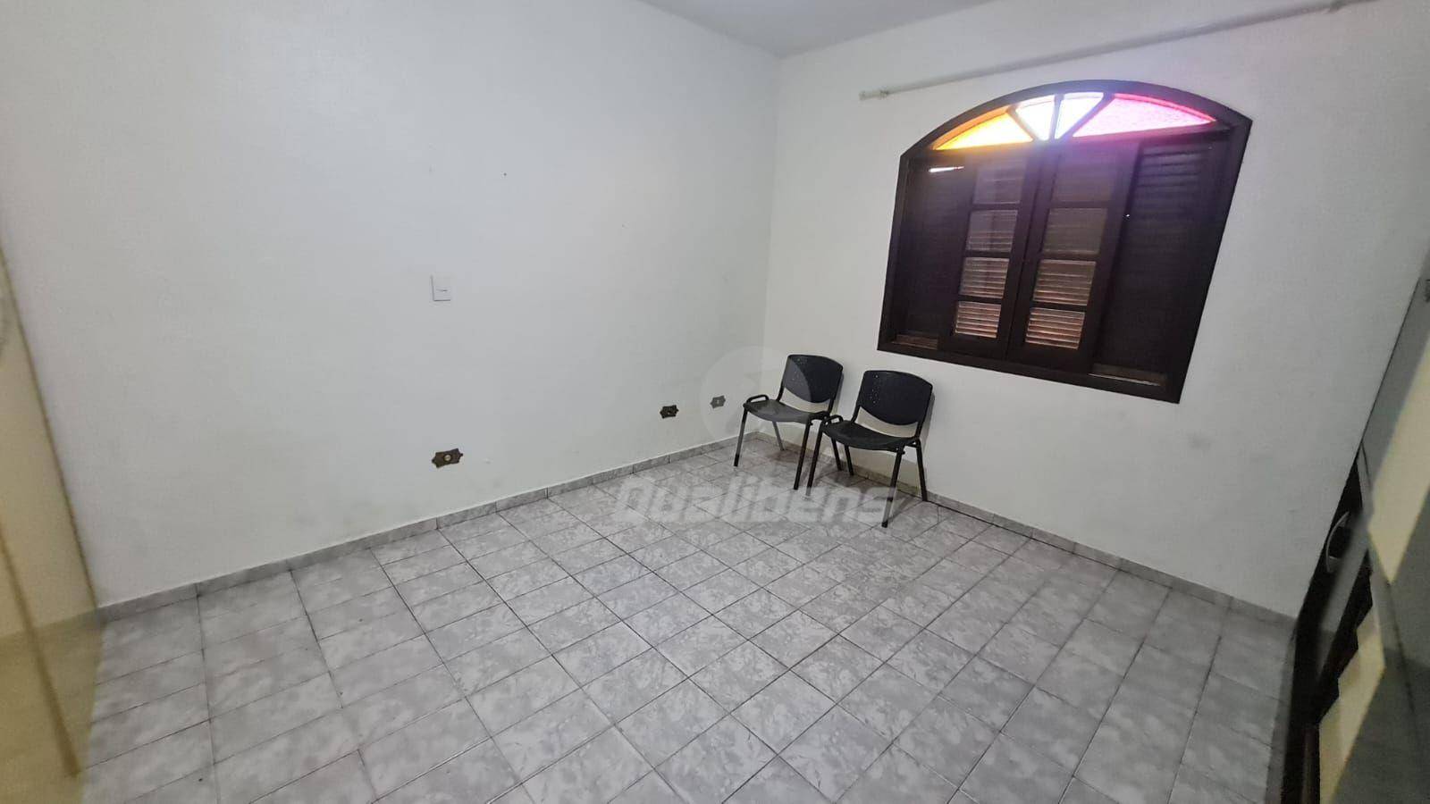 Casa à venda com 2 quartos, 141m² - Foto 9