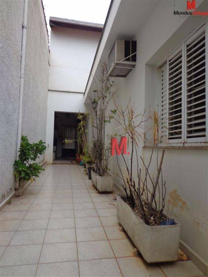 Casa à venda com 2 quartos, 123m² - Foto 11