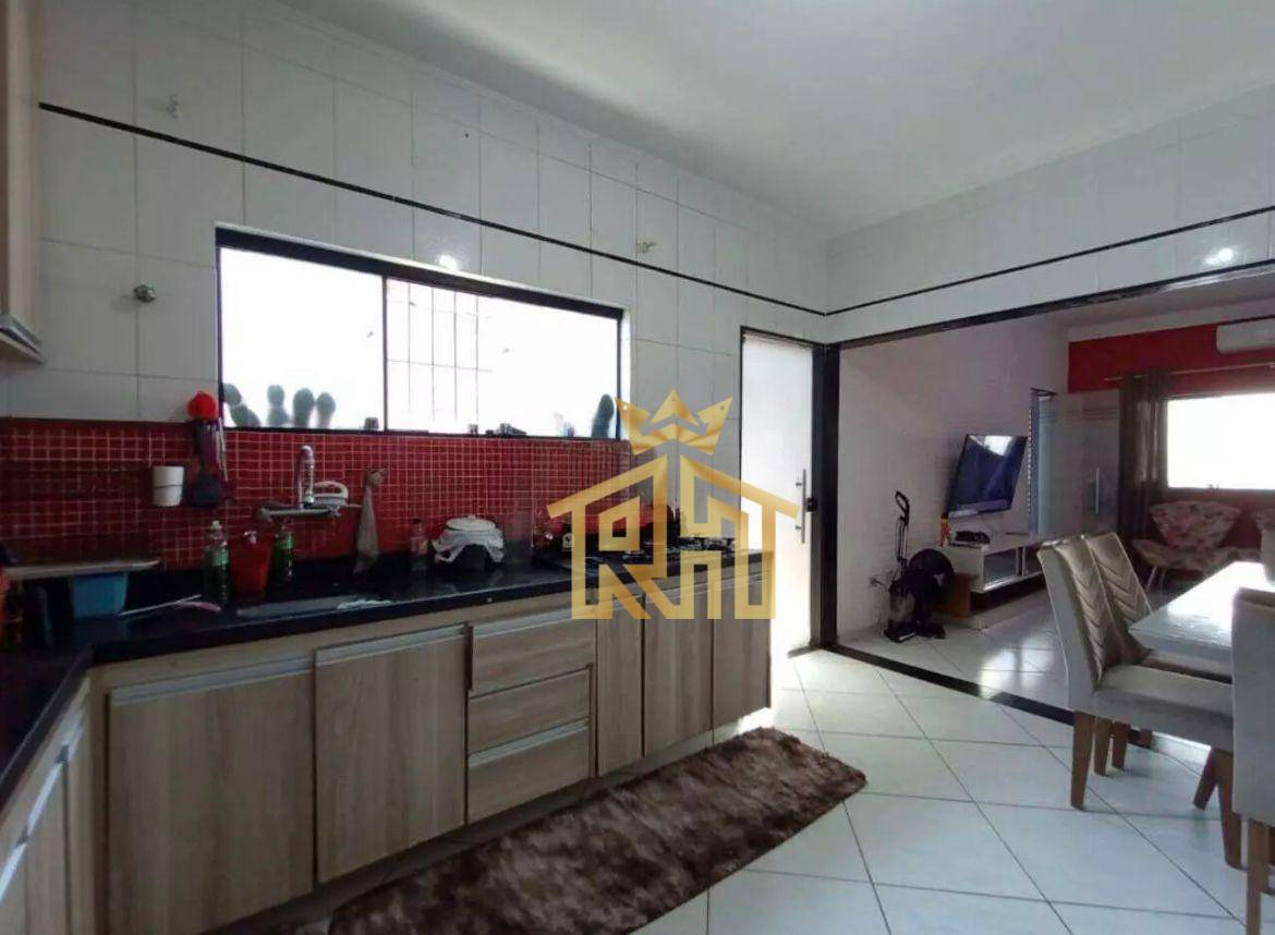 Casa à venda com 3 quartos, 109m² - Foto 14