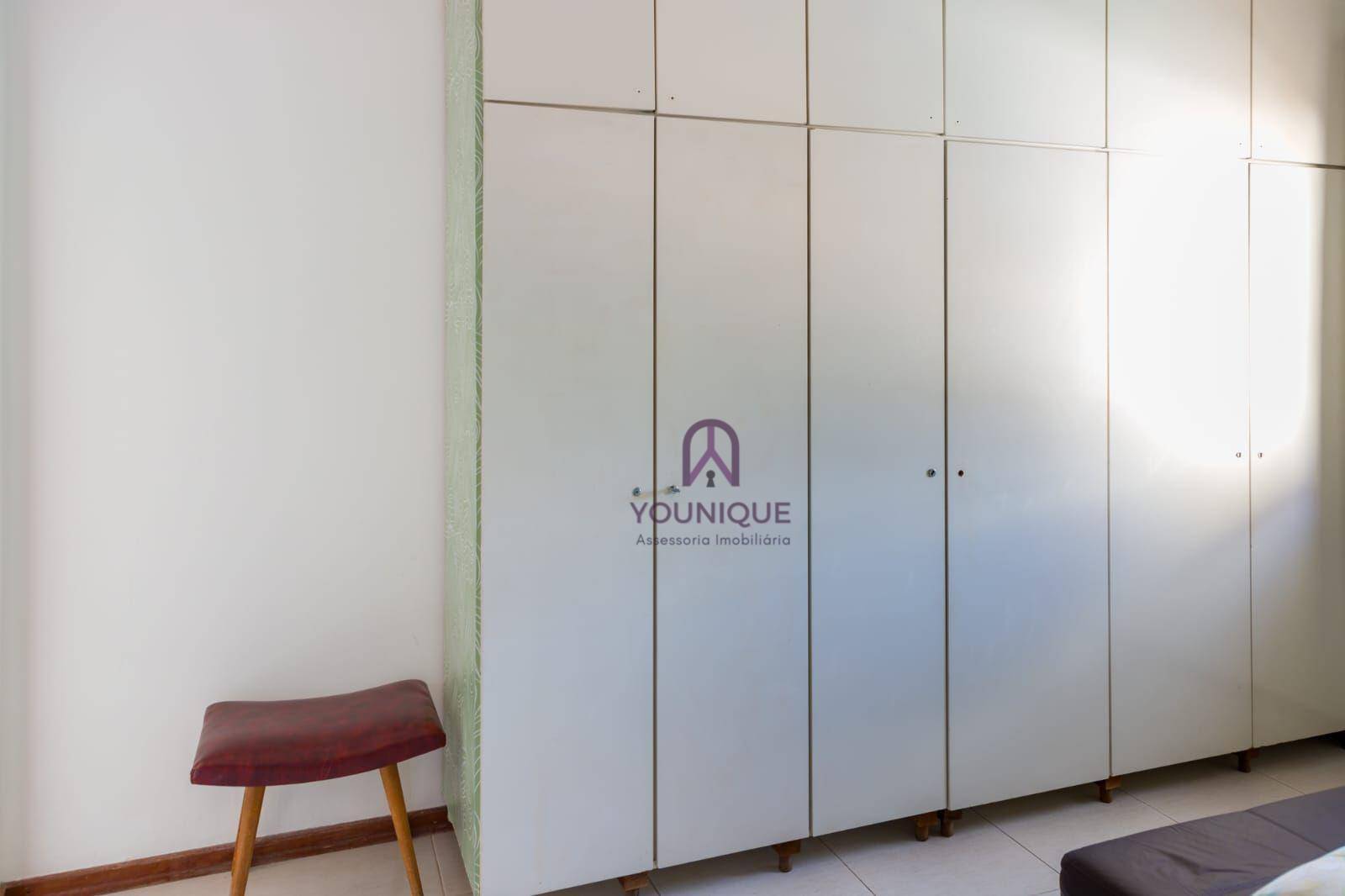 Casa à venda com 3 quartos, 219m² - Foto 21