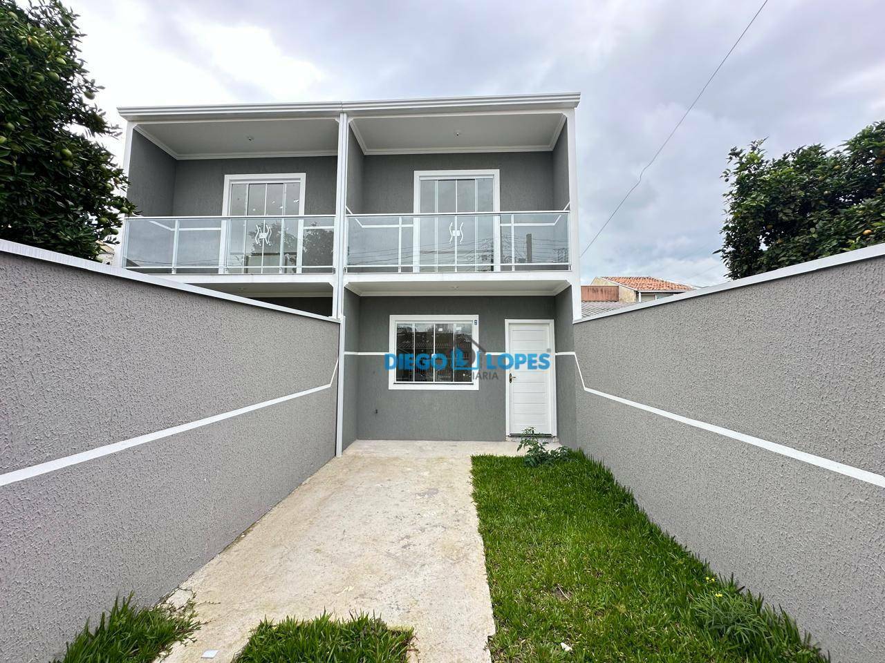 Sobrado à venda com 2 quartos, 82m² - Foto 1