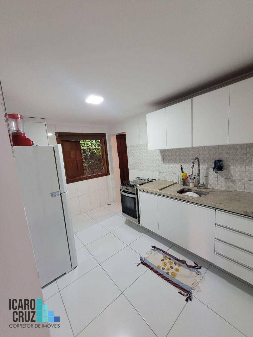 Casa de Condomínio à venda com 3 quartos, 250m² - Foto 17