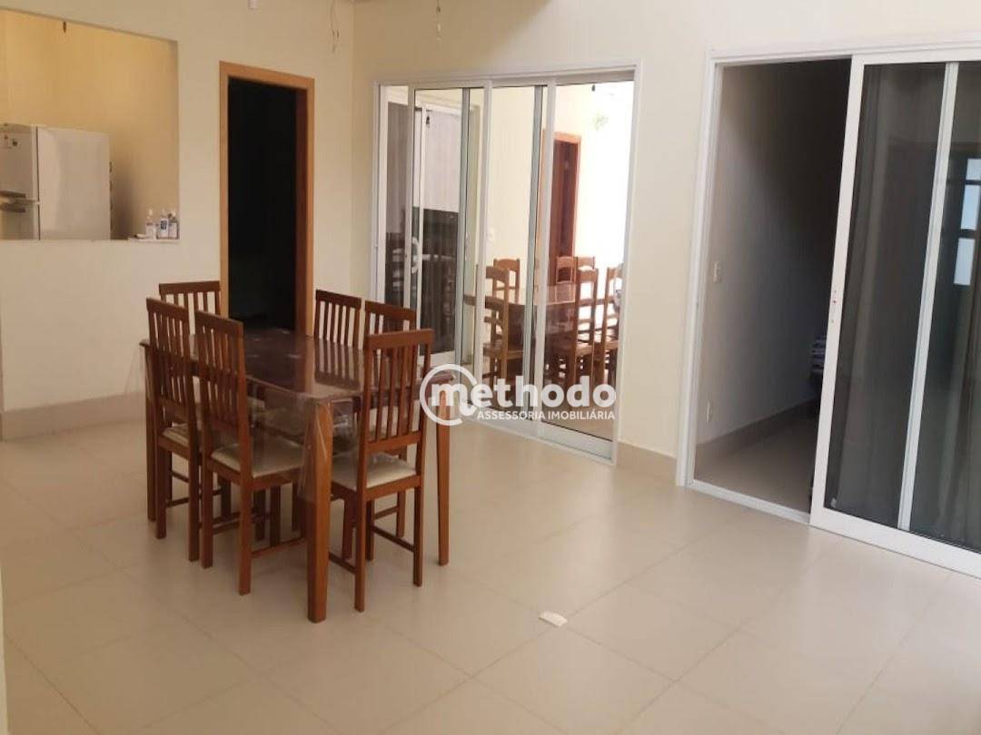 Casa de Condomínio à venda com 4 quartos, 260m² - Foto 8