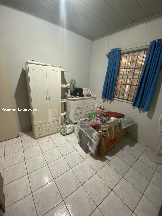 Casa à venda com 2 quartos, 155m² - Foto 10