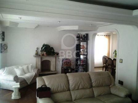 Apartamento à venda com 4 quartos, 242m² - Foto 5