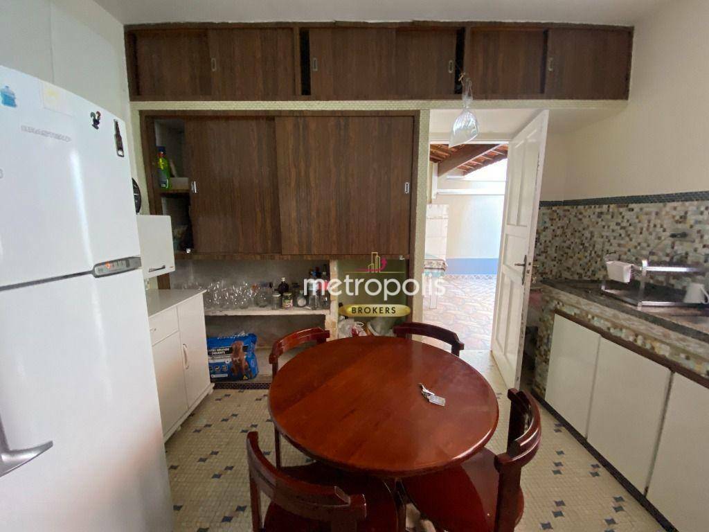 Sobrado à venda com 3 quartos, 300m² - Foto 58