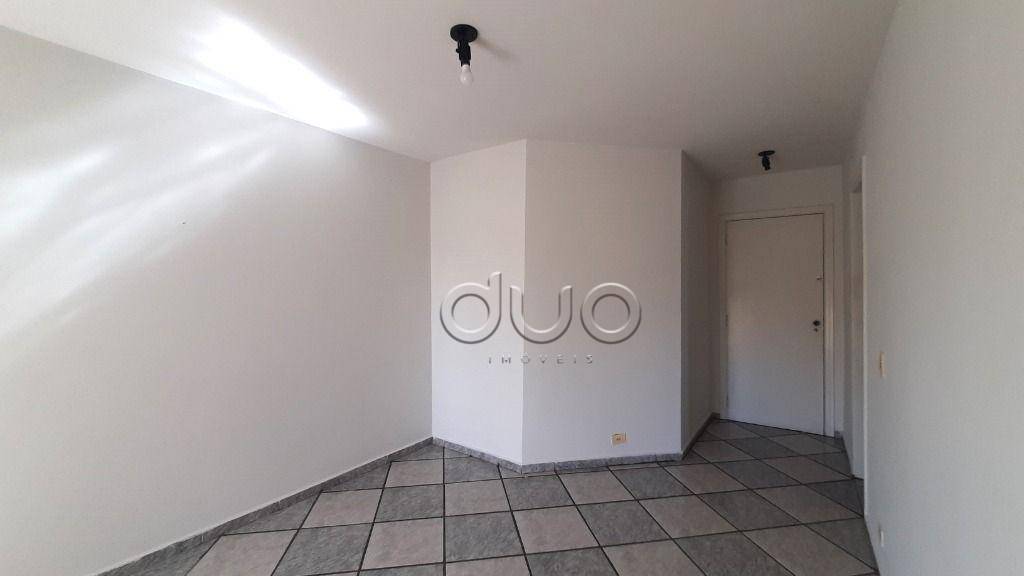 Apartamento para alugar com 2 quartos, 64m² - Foto 19