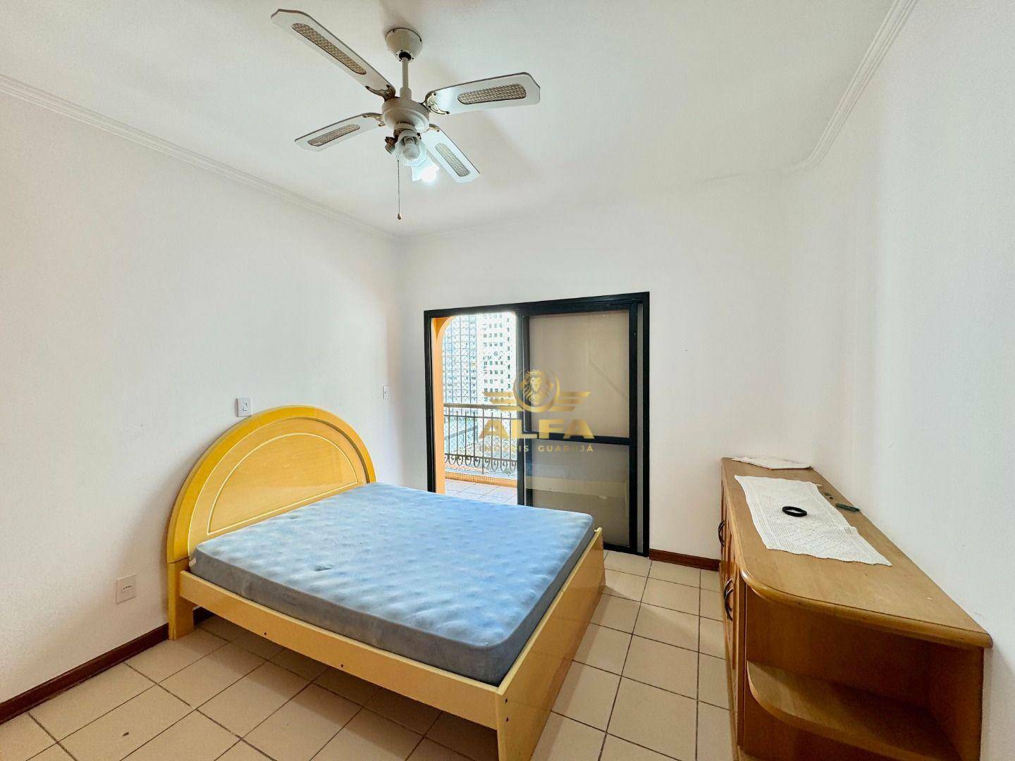 Apartamento à venda com 4 quartos, 140m² - Foto 8