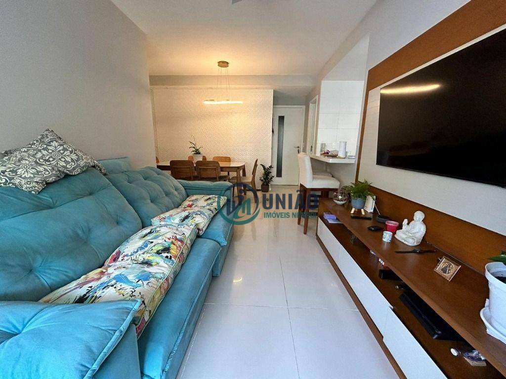 Apartamento à venda com 2 quartos, 70m² - Foto 1