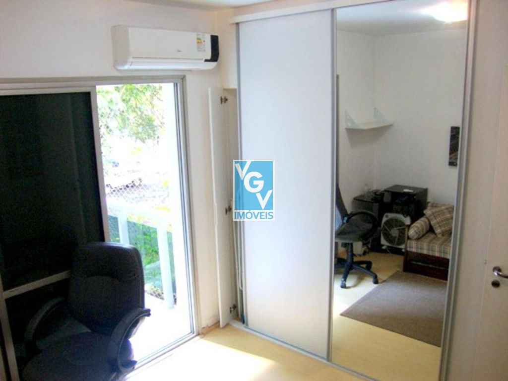 Apartamento para alugar com 2 quartos, 65m² - Foto 9