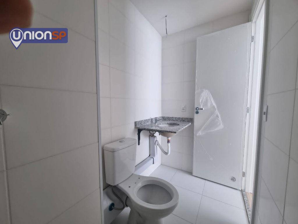 Apartamento à venda com 2 quartos, 66m² - Foto 28