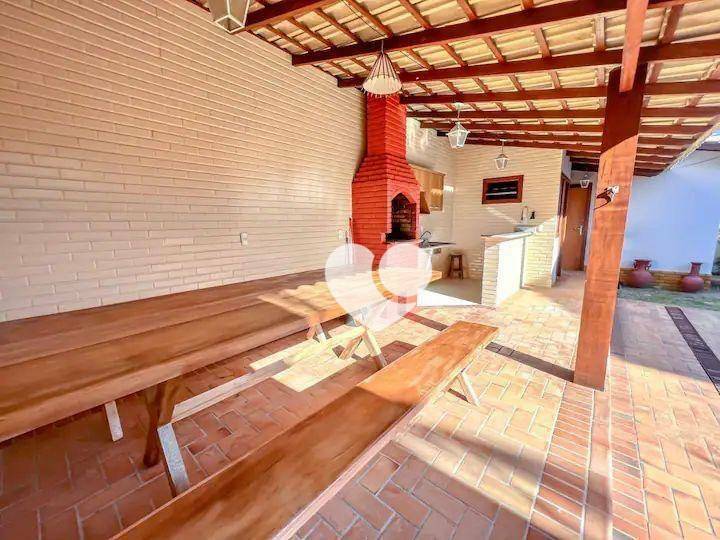 Casa à venda com 5 quartos, 280m² - Foto 10