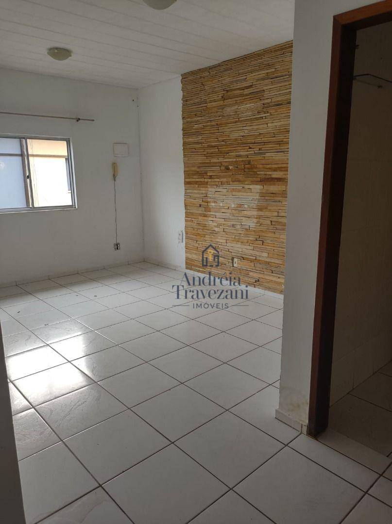 Casa à venda com 2 quartos, 56m² - Foto 5