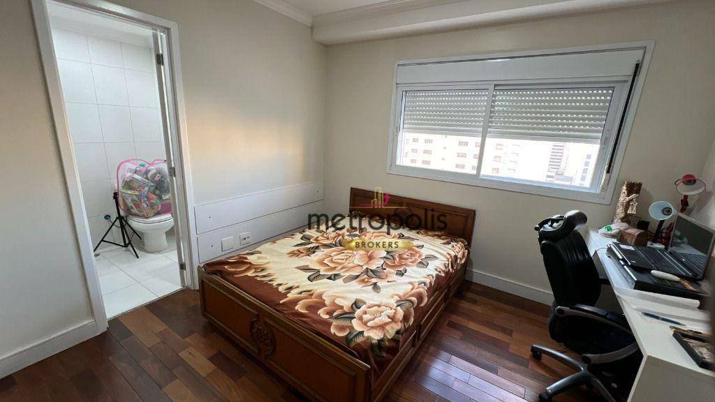 Apartamento à venda com 4 quartos, 242m² - Foto 18