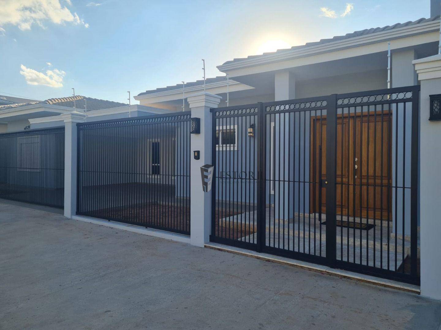 Casa à venda com 3 quartos, 380m² - Foto 6