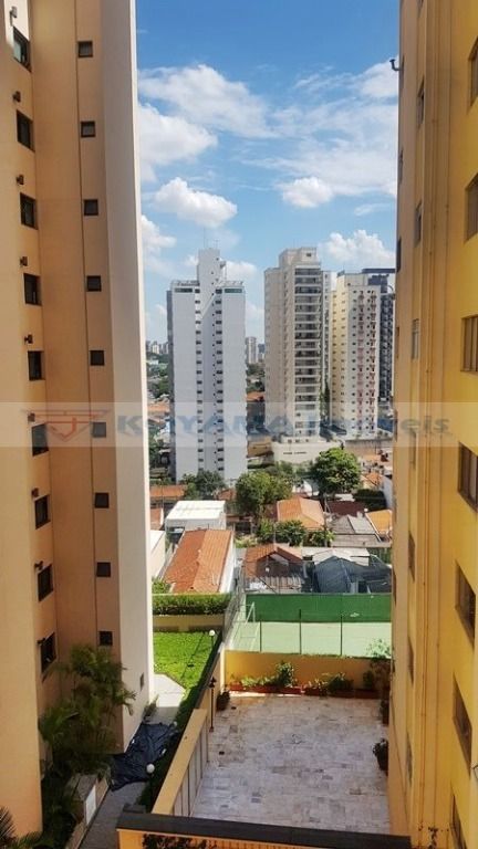 Apartamento à venda com 2 quartos, 68m² - Foto 42