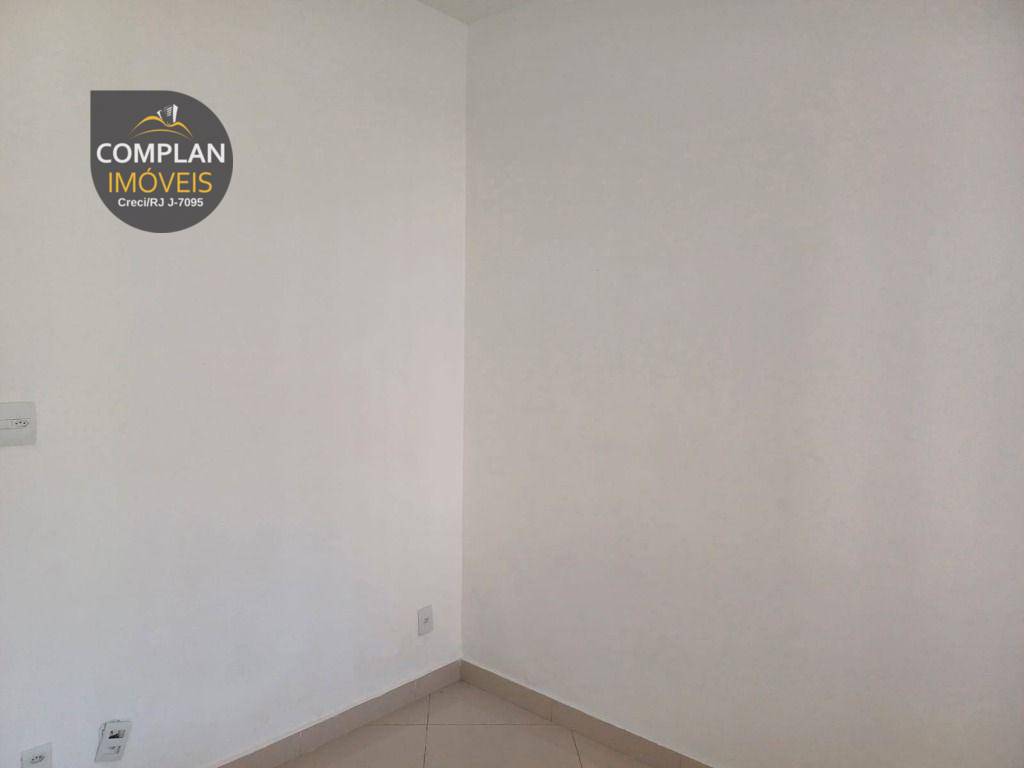 Apartamento à venda com 1 quarto, 38m² - Foto 47