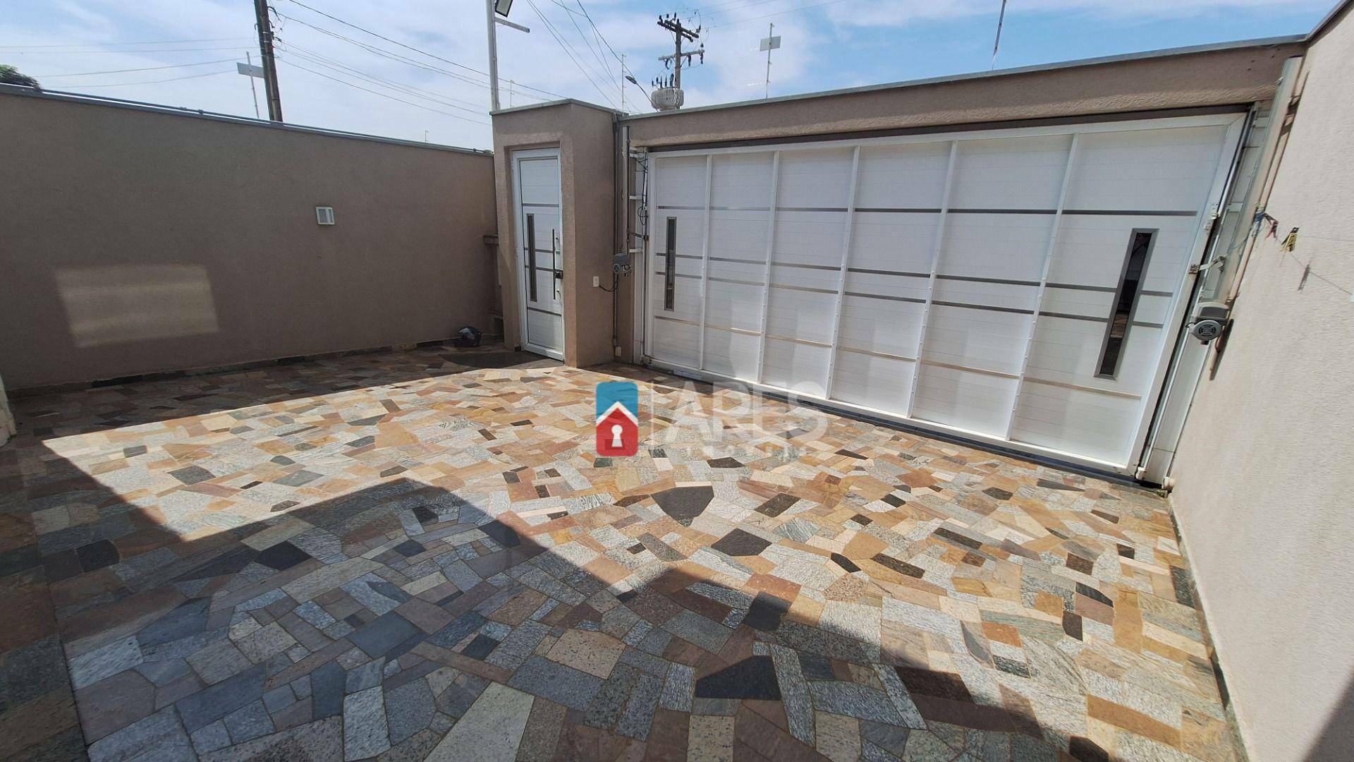 Casa, 3 quartos, 221 m² - Foto 3