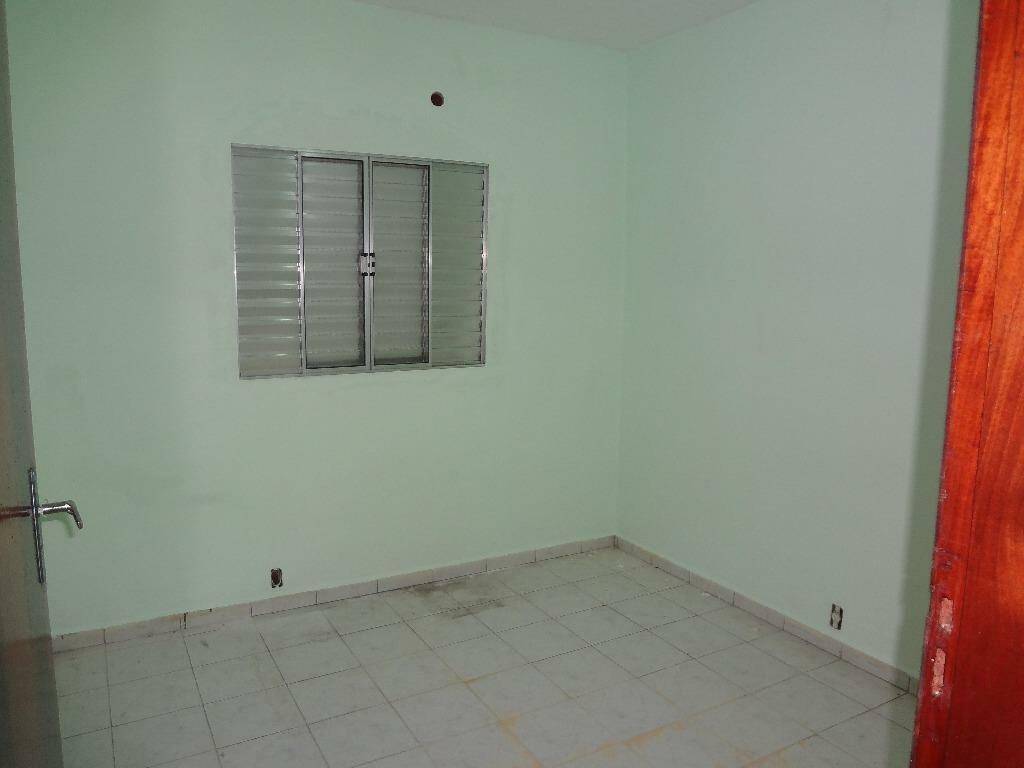 Sobrado à venda com 3 quartos, 242m² - Foto 6