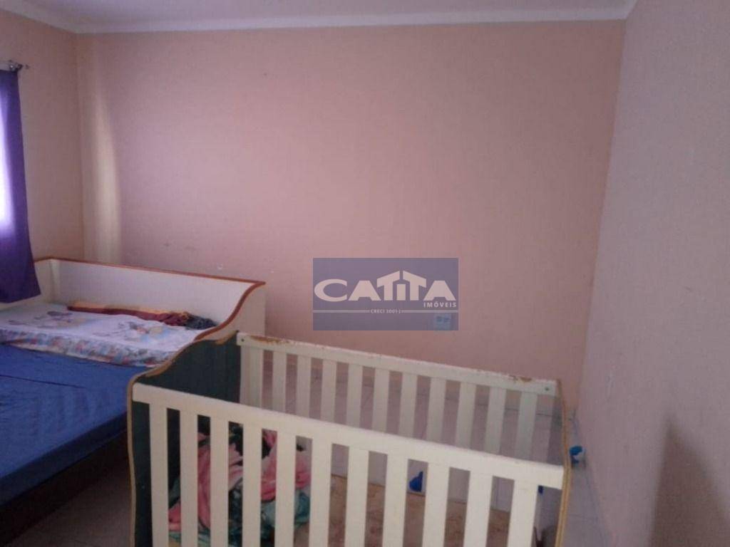 Casa à venda com 2 quartos, 100m² - Foto 7