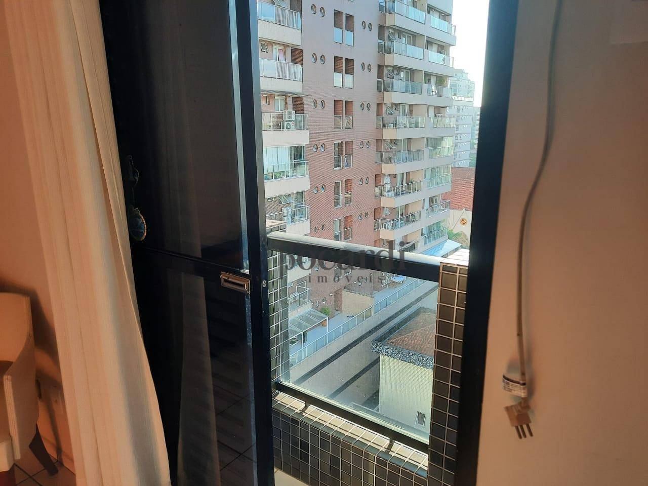 Apartamento à venda com 3 quartos, 195m² - Foto 13