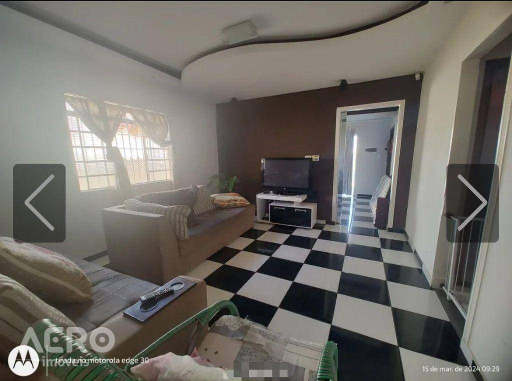 Casa à venda com 3 quartos, 183m² - Foto 15