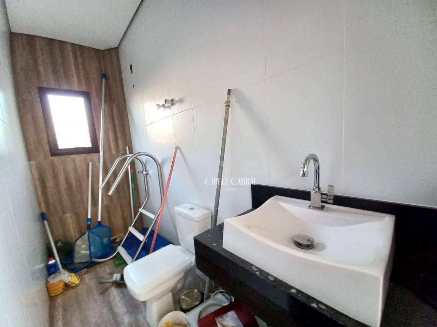 Casa de Condomínio à venda com 3 quartos, 250m² - Foto 31