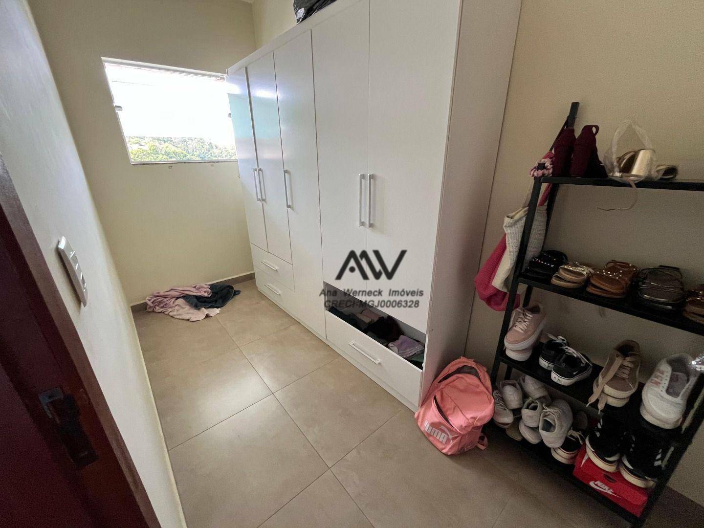 Casa à venda com 4 quartos, 344m² - Foto 37